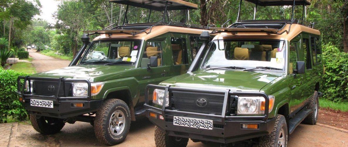 Budget 4x4 rental to Volcanoes National Park