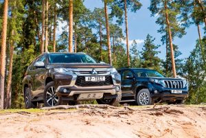 Top Reasons to Hire a Car with a Driver in Rwanda, car rental in kigali, kigali car hire, car rental kigali, chauffeur-guided car hire in Rwanda