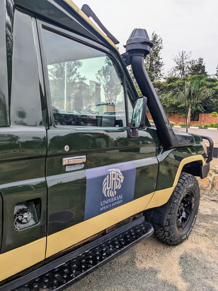 4x4 car rental for Volcanoes National Park Rwanda