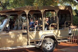 Cheap car rental options for Lake Kivu travel