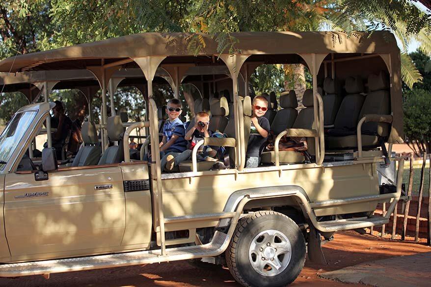 Family-friendly car hire to Akagera National Park