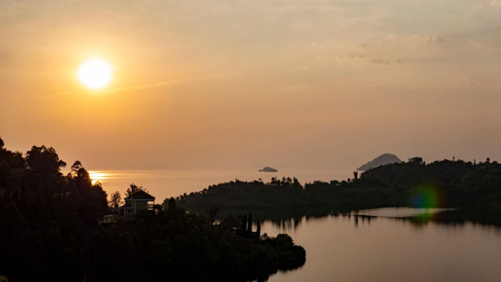 Best car rental company for Lake Kivu transfers