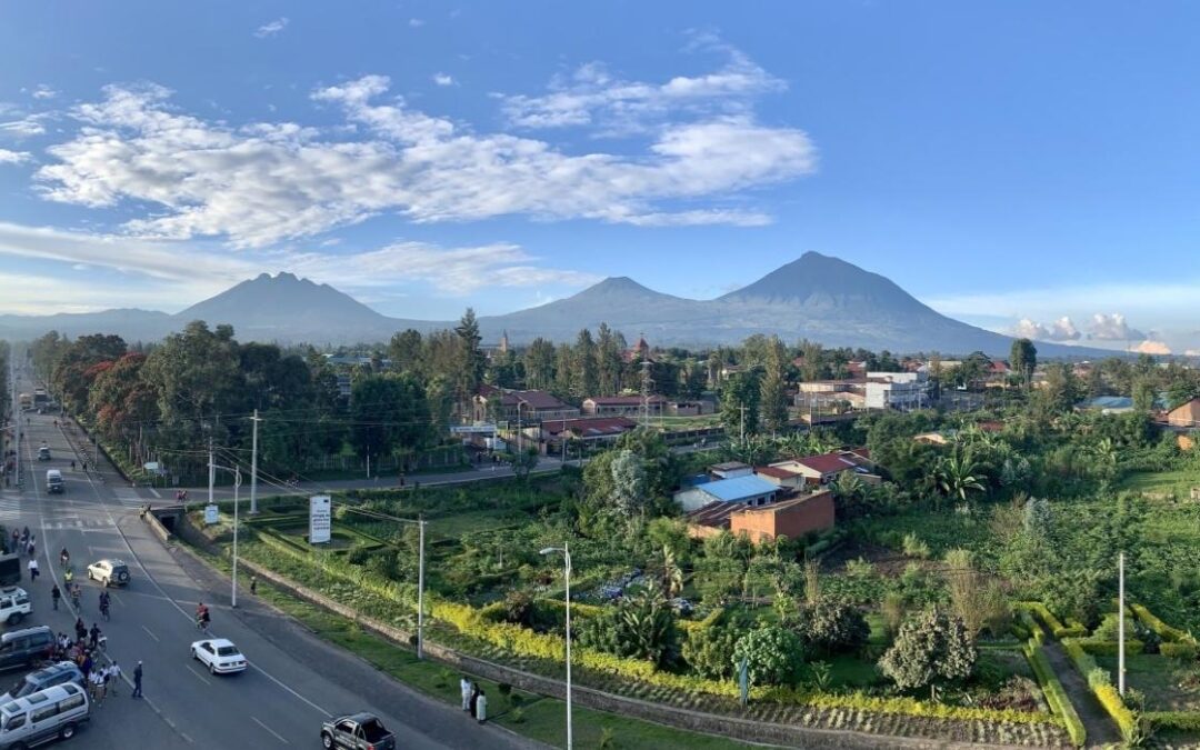 Affordable car rental to Volcanoes National Park